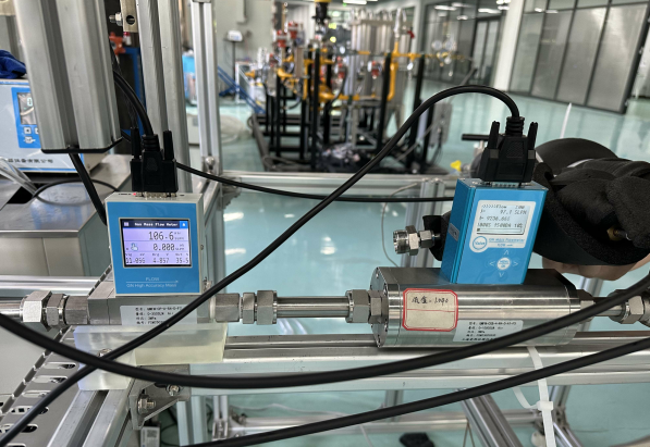 国产MFC告别“单一路径”：热式与压差式技术